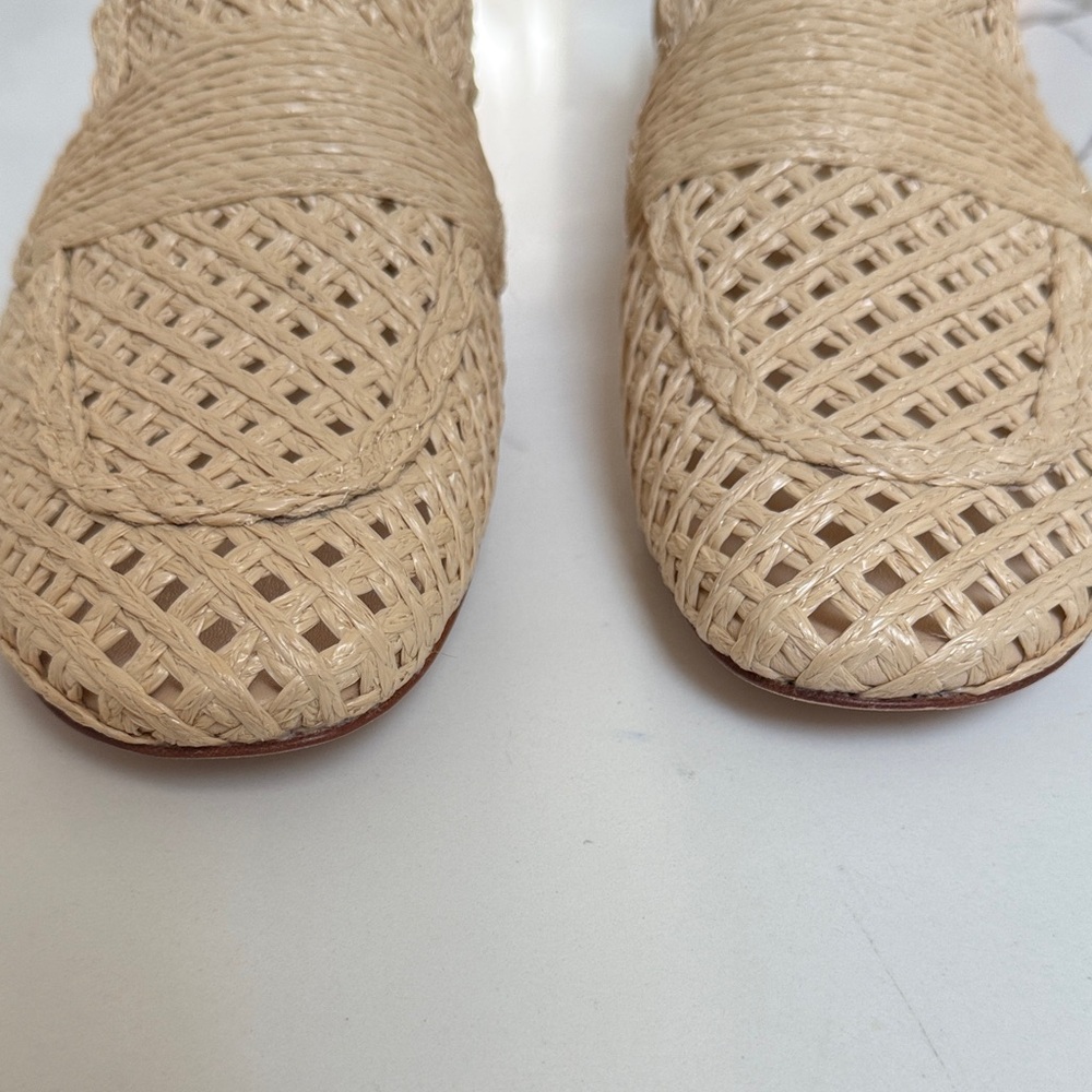 Vince Women's Beige Woven Flats - Picture 4 of 5